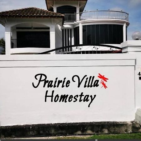 Prairie Villa Homestay Lumut Exteriér fotografie